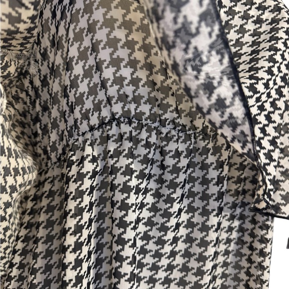 ❤️HOUNDSTOOTH LIGHTWEIGHT SUMMER TOP w/TRAPS MEDIUM #G - Picture 3 of 6